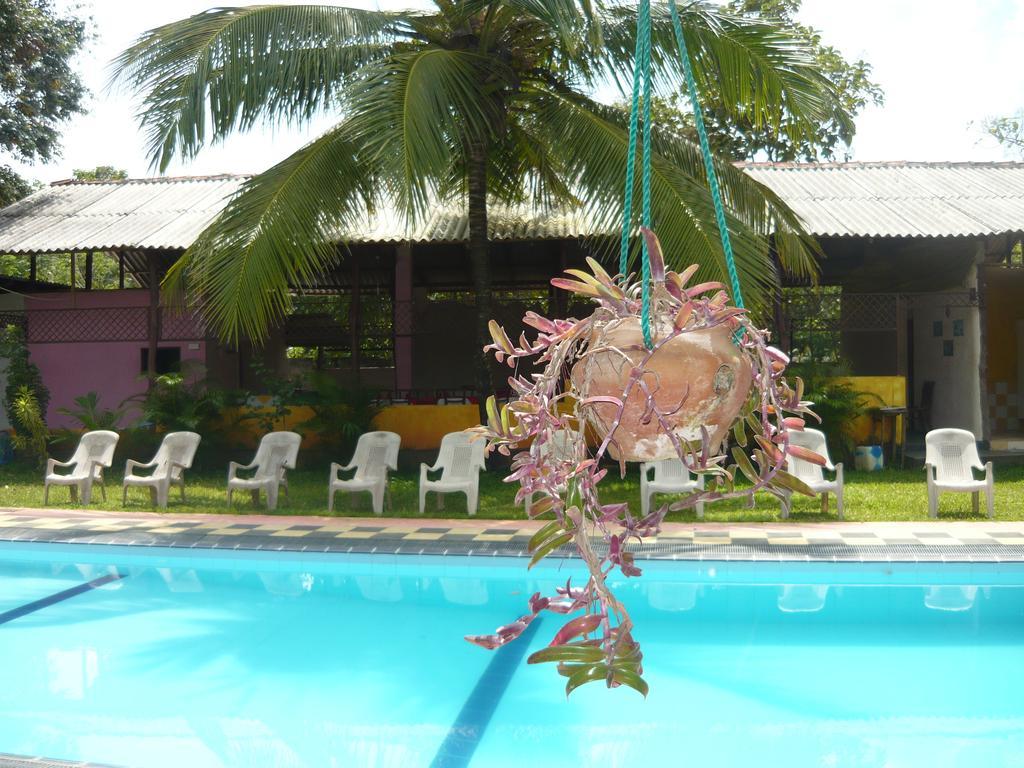 Sunrise Holiday Resort Habarana Exterior photo